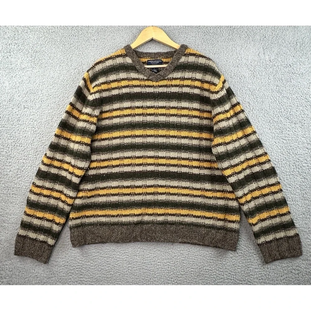 VTG American Eagle Outfitters Lambswool Sweater Men Large Yellow Brown Striped